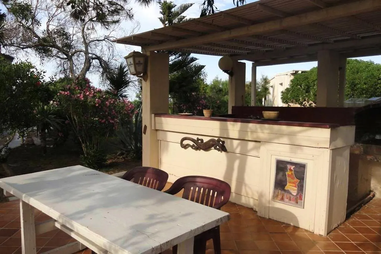 One Bedroom House With Sea View And Garden At Lampedusa 1 Km Away From The Beach Holiday home