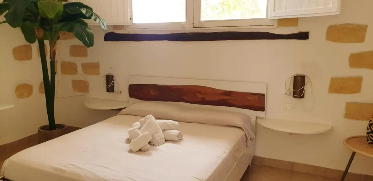 One Bedroom House With Sea View And Garden At Lampedusa 1 Km Away From The Beach Holiday home